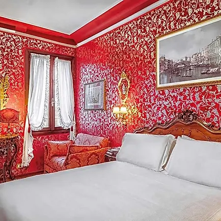 Antica Sturion Residenza D'epoca Hotel 3*