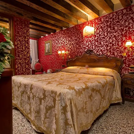 Antica Sturion Residenza D'epoca Venice