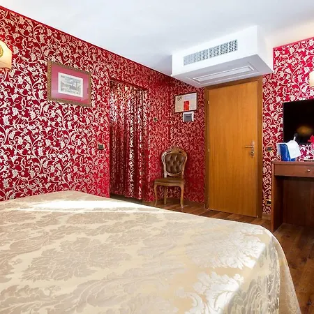 Otel Antica Sturion Residenza D'epoca 3*