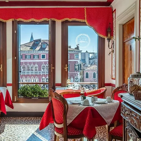 Antica Sturion Residenza D'epoca Otel