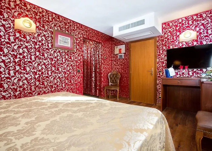 מלון Antica Sturion Residenza D'epoca 3*